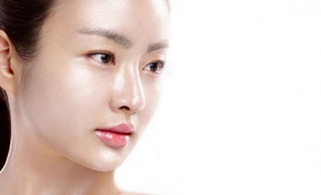 3 Langkah Tepat Merawat Kulit Wajah Berminyak