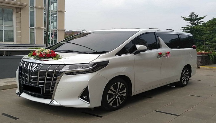 Alphard Transformer Berikan Kesan Mewah dan Elegan untuk Moment Bahagia Pernikahan