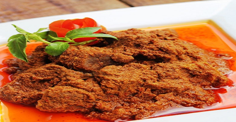 Ketahui Fakta Unik Kuliner Mendunia "Rendang"