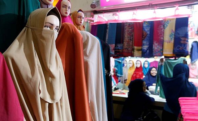 Model Trendy Busana Muslimah Cadar Terbaru 