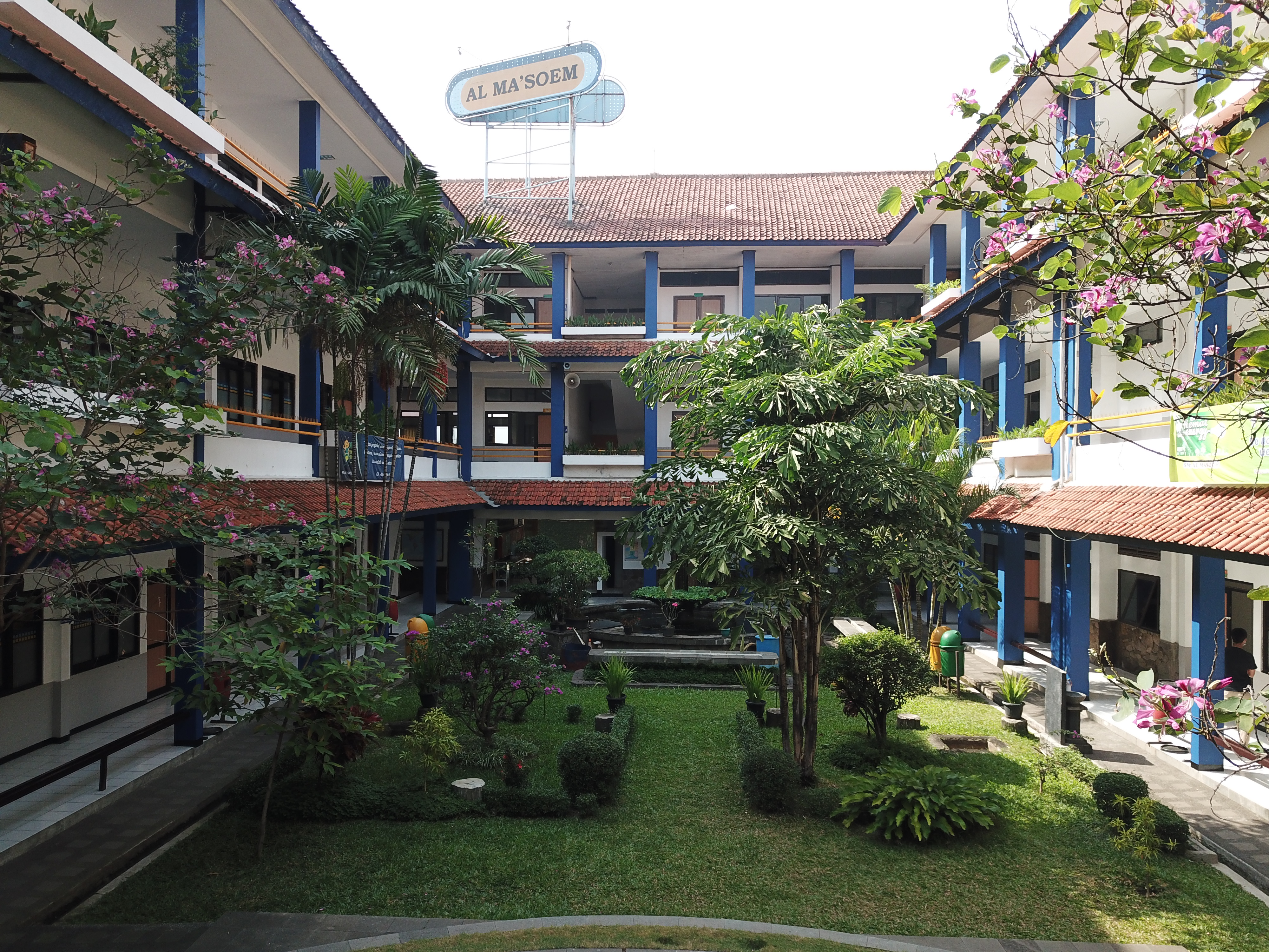  Kreativitas dan Inovasi Siswa dalam Program Ekstrakurikuler IPTEK di SMA Islam Al Masoem Bandung