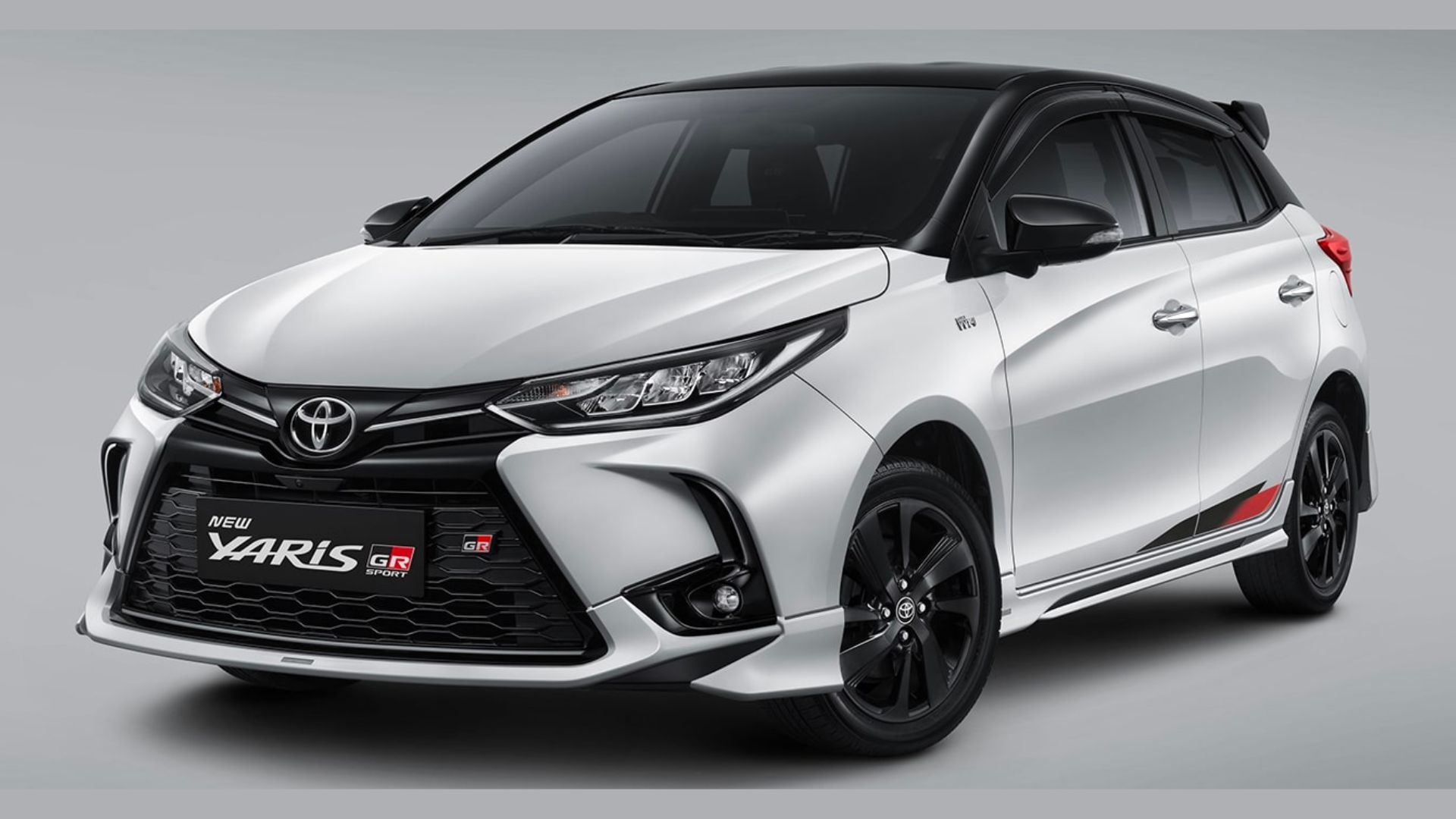 Perbedaan Toyota Yaris 2025 dan Yaris 2026 yang Perlu Diketahui Sebelum Membeli