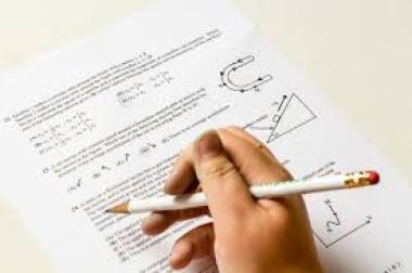 Evaluasi Diri Lewat Tryout POLRI Matematika Dasar dengan Sistem Skor Otomatis
